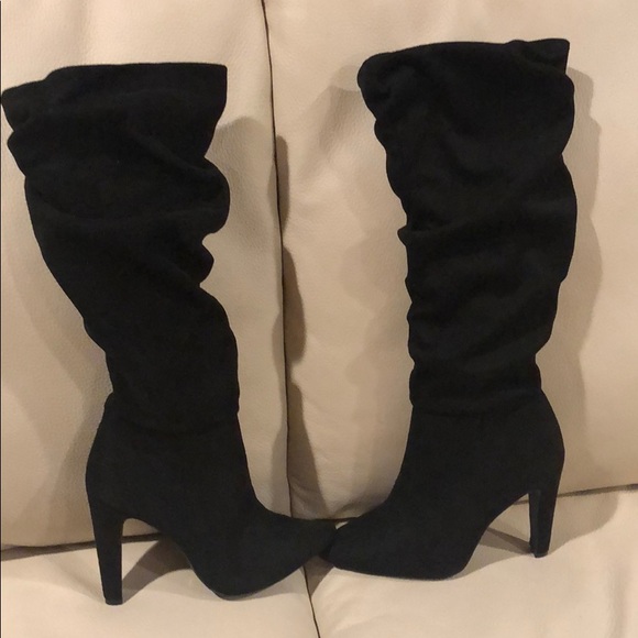 NWT SLOUCHY BOOTS - Picture 1 of 3